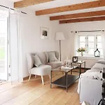 Kembser - Reetdachhaus * Behrensdorf