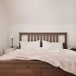 Kembser - Reetdachhaus * Behrensdorf