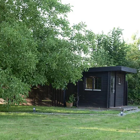 Nyaraló Kembser - Reetdachhaus Behrensdorf