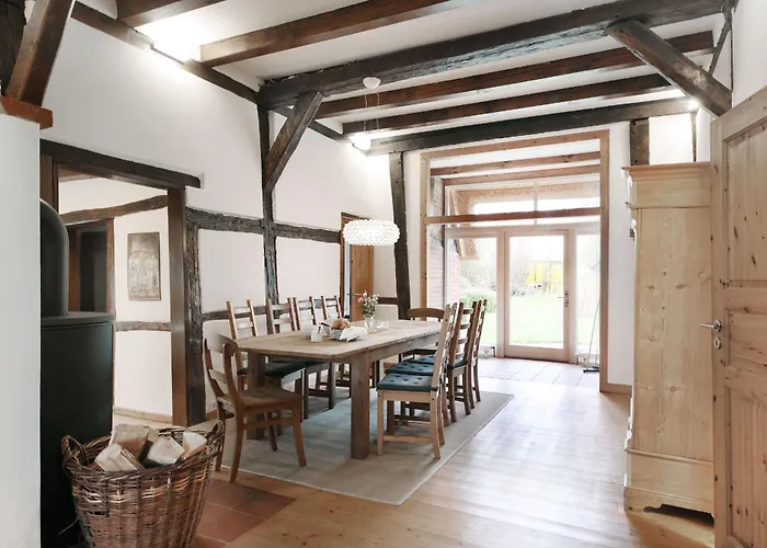 Kembser Cottage - Reetdachhaus Ferienhaus Behrensdorf