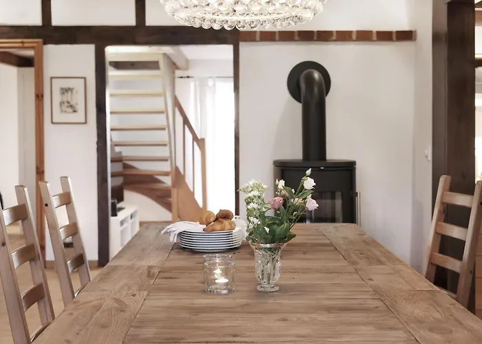 Kembser Cottage - Reetdachhaus * Behrensdorf